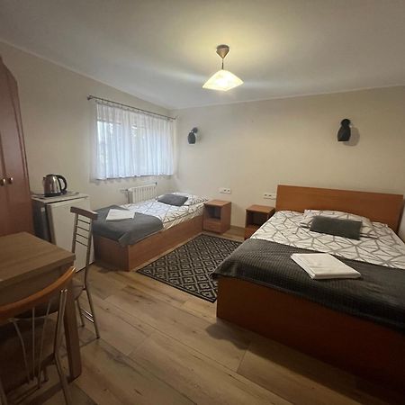 Albergue Dom Kolping Cracovia Exterior foto
