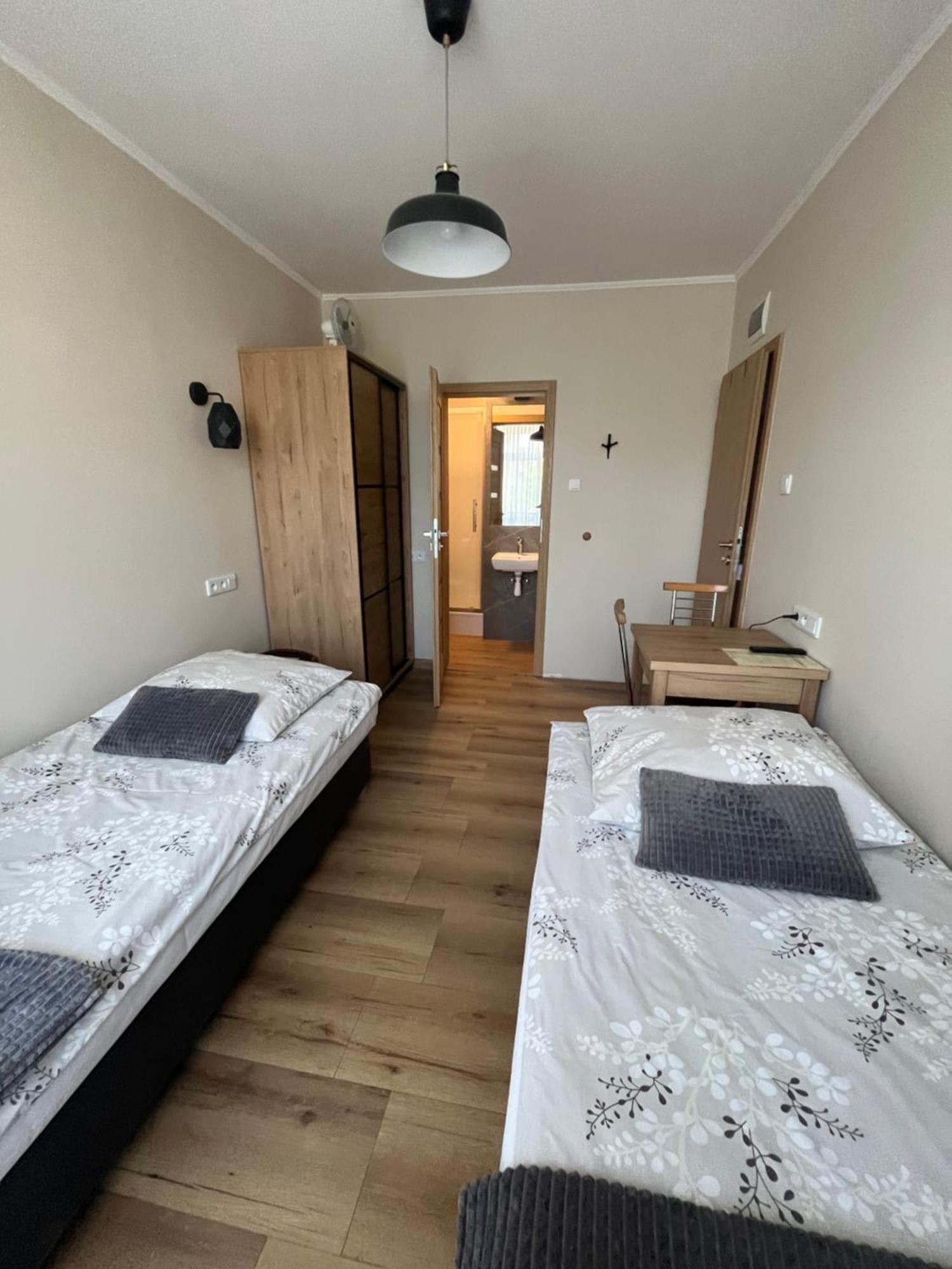 Albergue Dom Kolping Cracovia Exterior foto