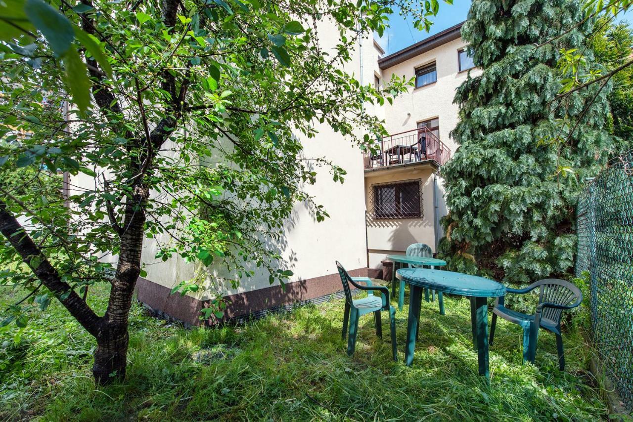 Albergue Dom Kolping Cracovia Exterior foto